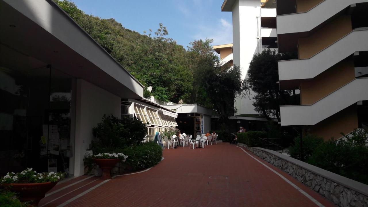 Residence Napoleon Procchio  Exterior foto